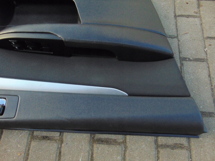 COLLECTEUR GAUCHE DROIT AVANT JEU SUBARU LEGACY 5 V 2009R- EUROPE