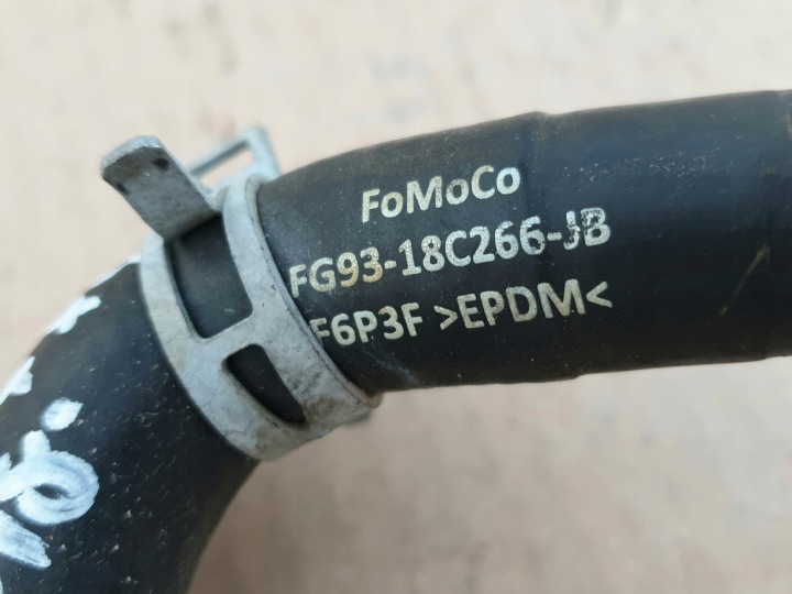 FIL TUYAU EAU FORD GALAXY MK4 DG93-18K580-ED
