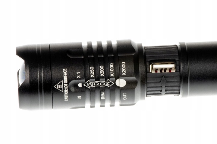 LAMPE DE POCHE TOURISTIQUE E-P50 LP049