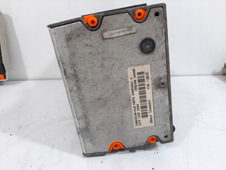 CHRYSLER VOYAGER IV LIFT 2.5CRD 05R CONTRÔLEUR MOTEUR KIT 0281012275