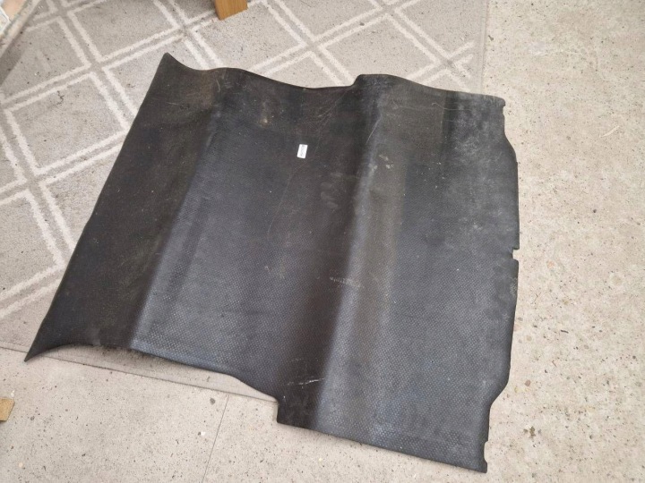 REVÊTEMENT COUVERCLES DE COFFRE BERLINE BMW 3 E46