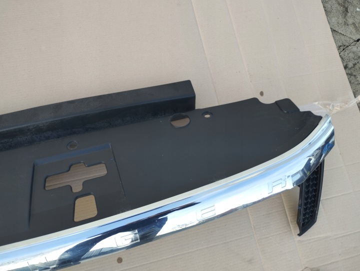 PROTECTION REVÊTEMENT COURROIE AVANT CHROME GRILLE RANGER III 12-