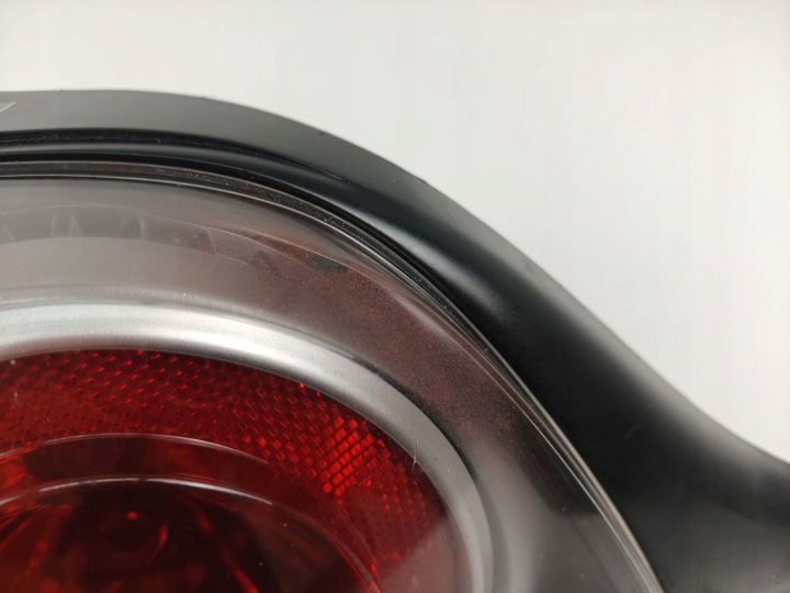 PHARE GAUCHE ARRIÈRE GAUCHE ARRIÈRE MAZDA RX8 22061009