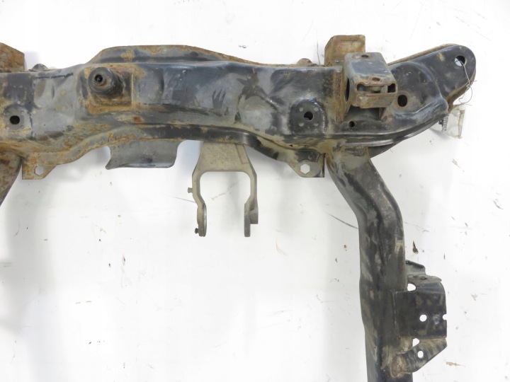 CHÂSSIS AVANT OPEL CORSA C 1.0
