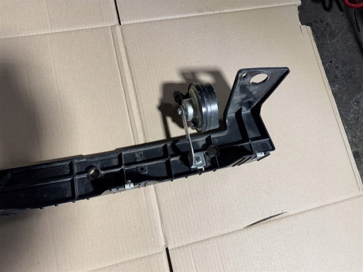 RENFORCEMENT POUTRE PARE-CHOCS AVANT GLISSIÈRE KLAXON SIGNAL FORD KUGA MK2 LIFT