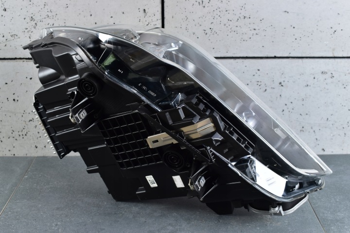 BMW X1 F48 PHARES PHARE AVANT DROITE GAUCHE LED ORIGINAL COMPLET DÉMONTAGE