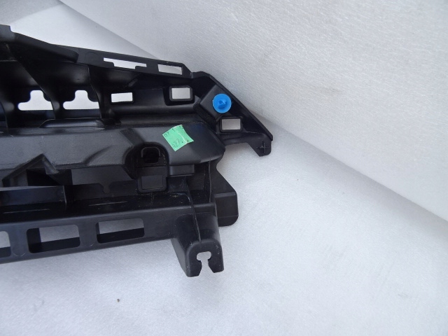 PEUGEOT 308 T9 FIXATION FLANC COUVERCLES DE COFFRE GAUCHE ARRIÈRE 9801048280