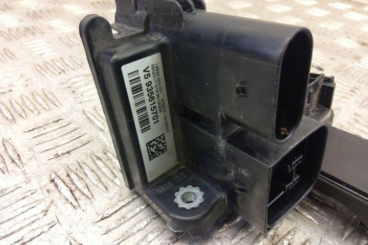 BOÎTE DISTRIBUTION TENSION BMW 2 CABRIO (F23) 935615701 2.0L GASOLINE