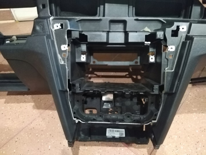 VW PASSAT 3G1 CONSOLE 2 X AIRBAG COURROIE DROIT