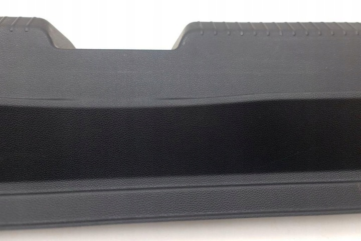 PROTECTION SERRURE COUVERCLES DE COFFRE VW 5H6863459B 1.5L 2023