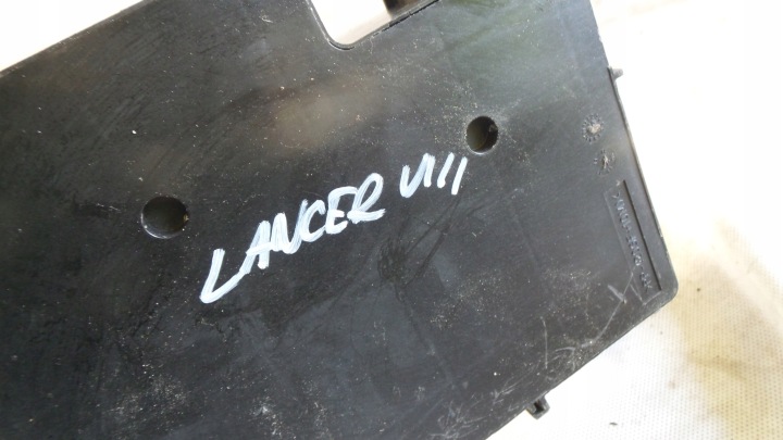 MITSUBISHI LANCER VIII OUTLANDER MODULE FUSIBLE BSM CONTRÔLEUR CONFORT 8637A821