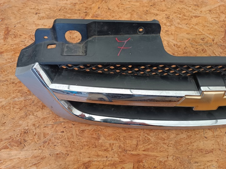 GRILLE CALANDRE PARE-CHOCS AVANT 96399717 CHEVROLET TACUMA REZZO