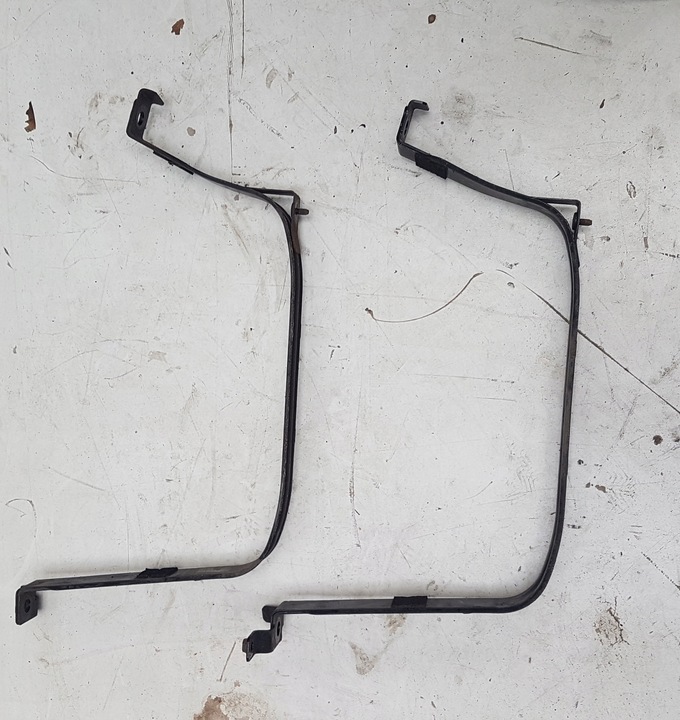 SOPORTE SOPORTE DE TANQUE COMBUSTIBLES MAZDA CX3 2.0 B 