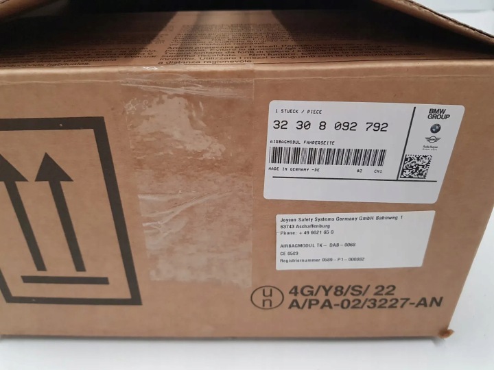 NEUF COUSSIN CONDUCTEUR AIRBAG DANS DIRECTION CUIR BMW F80 F82 F10 F12 F06