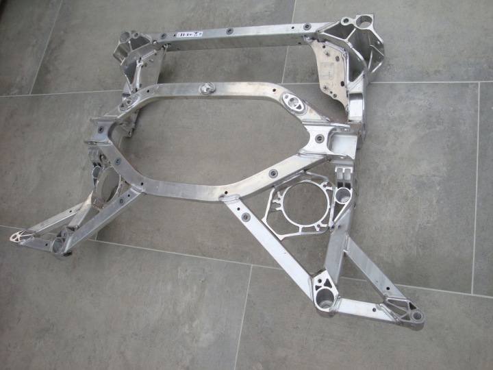 CHÂSSIS POUTRE MOTEUR BMW G80 G82 M3 M4 X-DRIVE