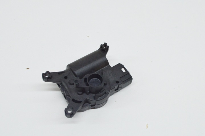 SERVOMOTEUR COUVERCLES DE COFFRE RÉCHAUFFEURS AUDI Q7 4L LHD 7L0907511AE NEUF ORIGINAL 2015