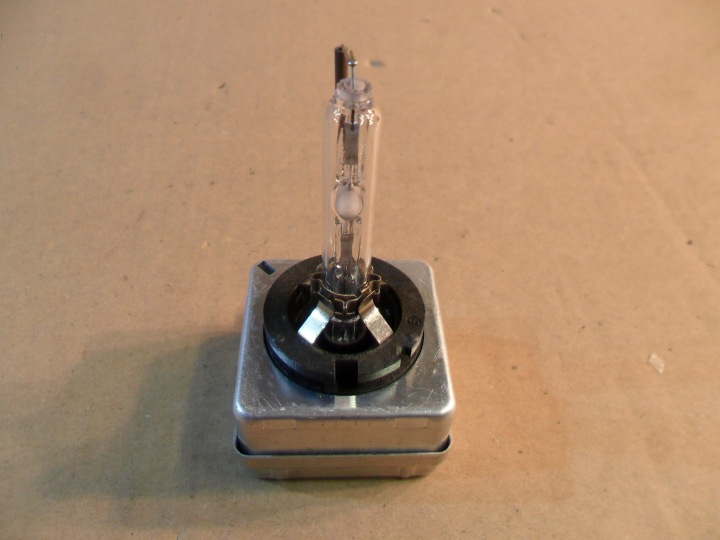 CONVERTISSEUR AMPOULE XÉNON W3T13271 BMW E90 6948180