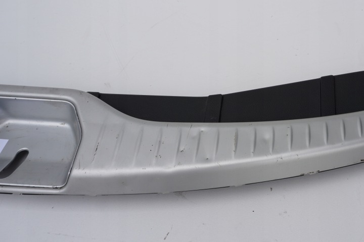 MOULURE REVÊTEMENT SEUIL COUVERCLES DE COFFRE INFINITI FX35 FX45 03-08