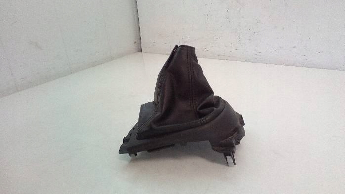 CARTER LEVIER DE VITESSES MITSUBISHI OUTLANDER II 8015A009ZZ