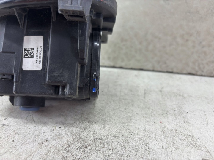 BMW 5 F10 F11 PHARES ANTIBROUILLARD LED AVANT GAUCHE AVANT 7419133