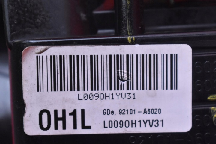 PROJECTEUR GAUCHE PHARE AVANT LENTILLE EUROPE 92101-A6020 HYUNDAI I30 II GD 12-15