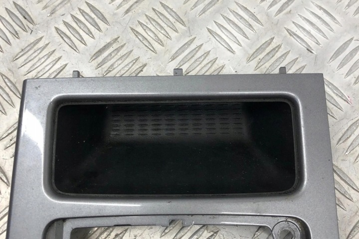 ENSEMBLE MOULURES ZEWNETRZNYCH BMW 5 TOURING (E61) 6976375 2.0L DIESEL 2009