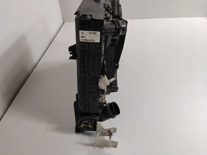 BMW 4 F32 F33 2016 RADIATEURS EAU