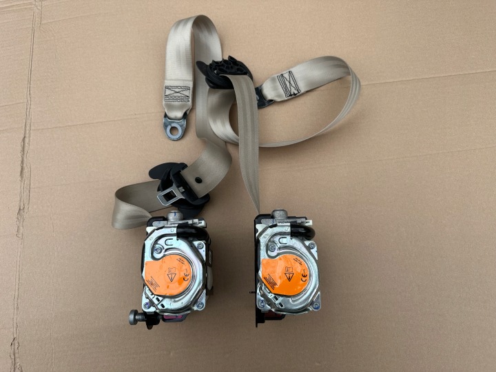 AUDI Q5 II 80A CEINTURE DE SÉCURITÉ GAUCHE DROIT AVANT ORIGINAL