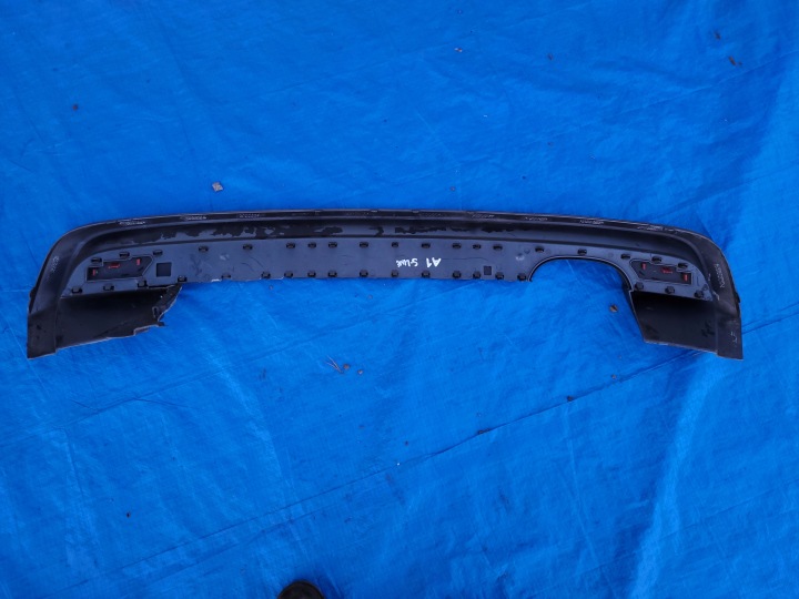 AUDI A1 8X DIFFUSEUR SPOILER PARE-CHOCS ARRIÈRE GRILLE RÉFLECTEURS 8X0807421H