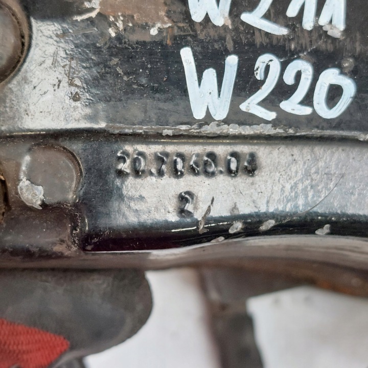 MERCEDES W211 W220 ÉTRIER DE FREIN DE FREIN DROIT AVANT BREMBO 20704704