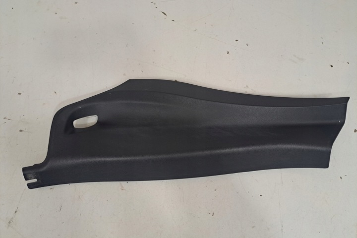 GAUCHE ARRIÈRE PROTECTION MONTANTS BMW X1 (F48) 7392879 2.0L DIESEL 170KW 2016