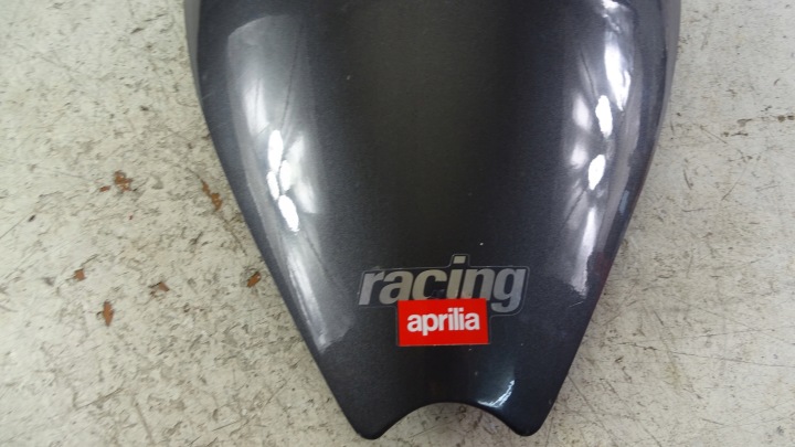 M124 APRILIA RSV 1000 REVÊTEMENT SIÈGES ORIGINAL