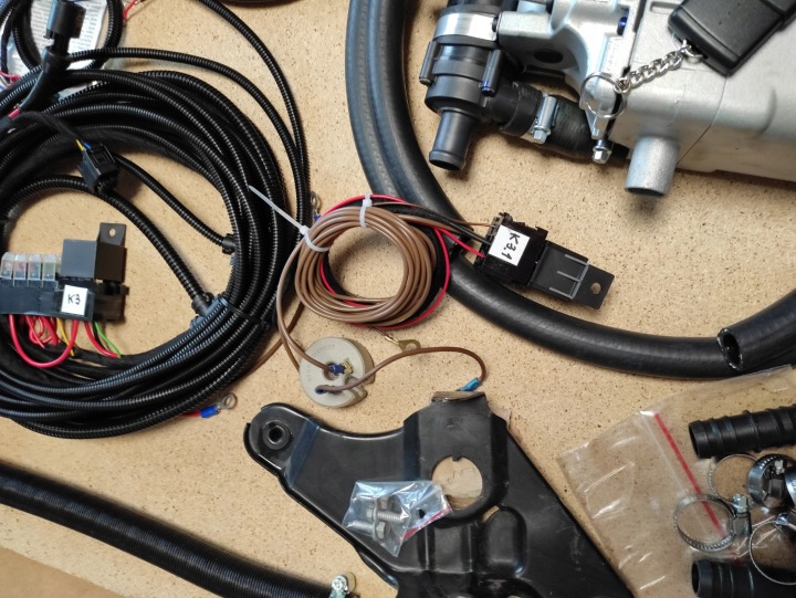 WEBASTO TOYOTA LAND CRUISER J10 TÉLÉCOMMANDE COMPTEUR THERMO TOIT OUVRANT C 5 KW 12V ANALOG!