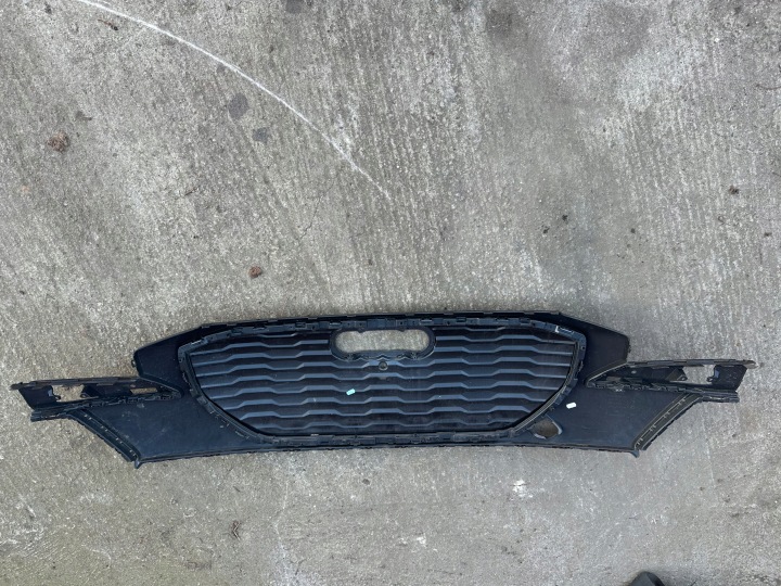GRILLE CALANDRE 89A807725 AUDI Q4 E-TRON