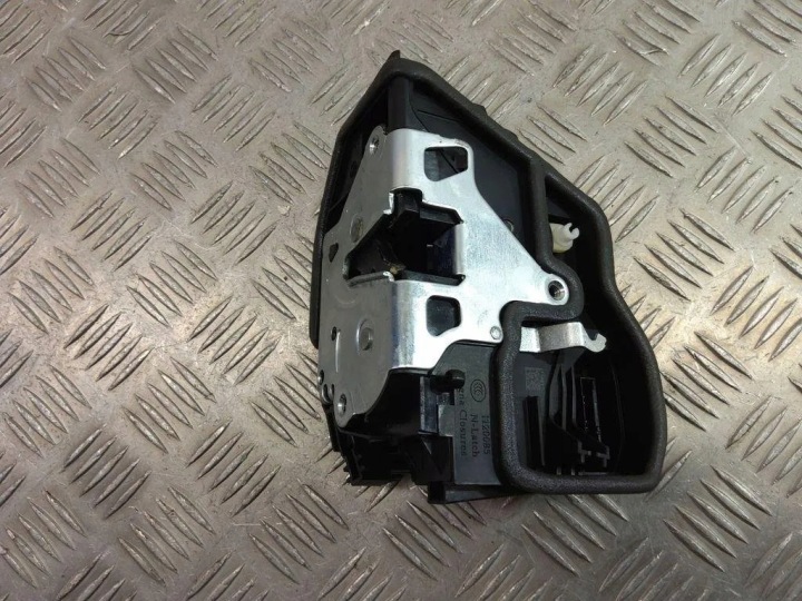 SERRURE DROITS AVANT PORTES BMW X4 (F26) 7318413 2.0L DIESEL 140KW 2017