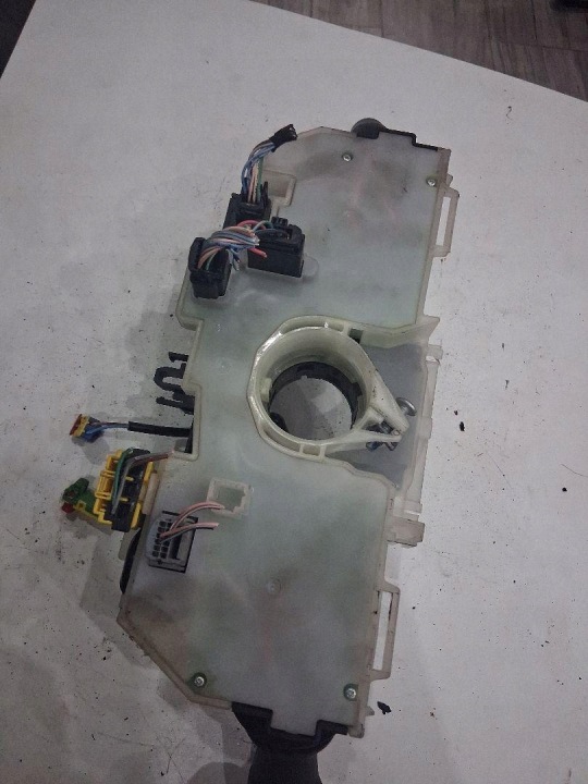 ARAIGNÉE COMMUTATEUR COMPOSITE RENAULT SCENIC III MEGANE III 255670019R