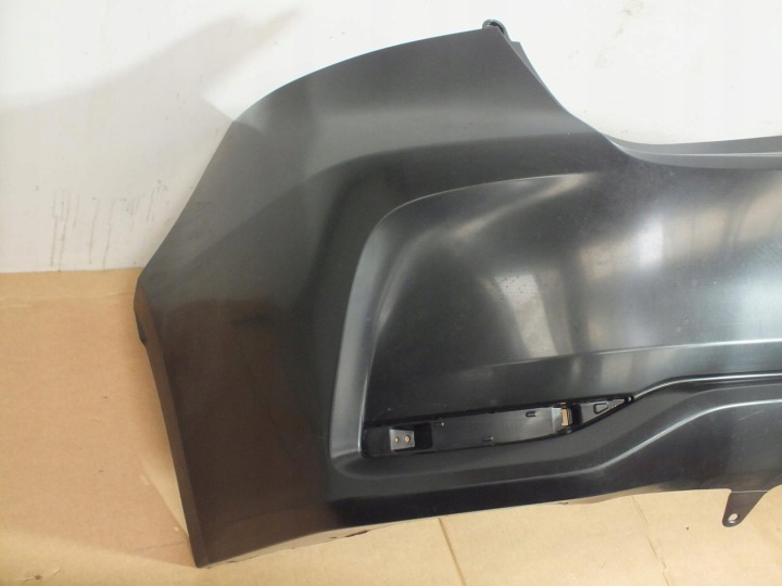 TOYOTA COROLLA XIII E21 PARE-CHOCS ARRIÈRE ORIGINAL
