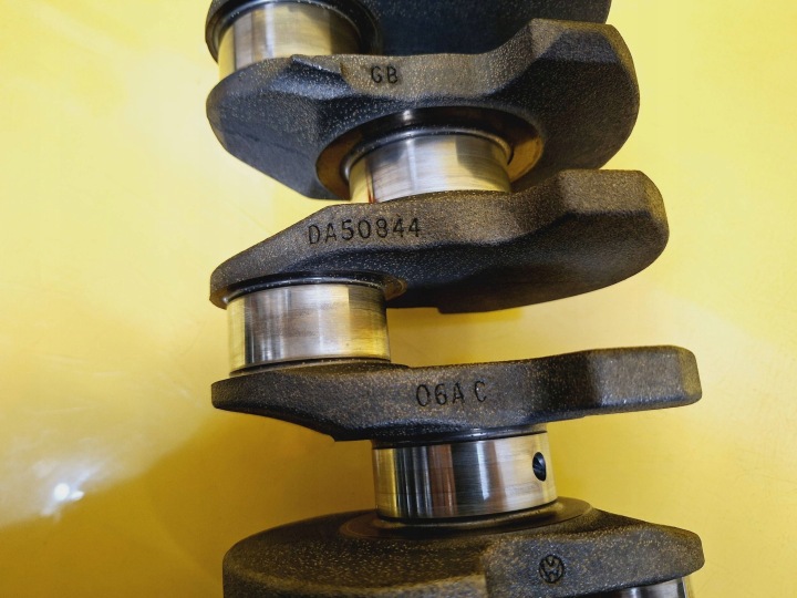 VILEBREQUIN NOMINAL AVEC COUSSINETS DA50844 AUDI A4 B6 B7 1.8 T AVJ NR5