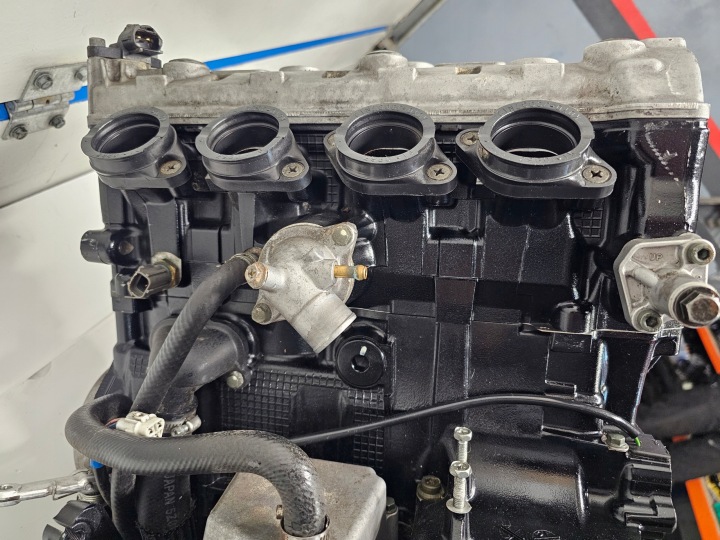 SUZUKI GSR 600 N730 MOTEUR 19TYS KM SZWAJCARIA