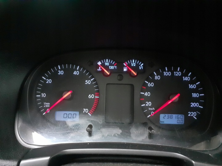 COMPTEUR VW GOLF IV 1.4 16V 1J0920801 0263618004