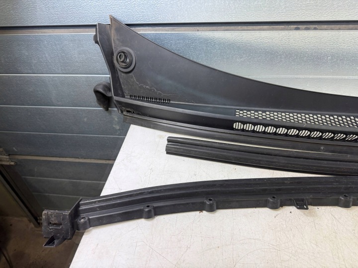 ENSEMBLE DOUBLURE DE PASSAGE DE ROUE PEUGEOT 3008 I 9671408577