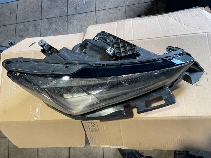 SEAT LEON IV COMPLET LED PHARE DROITE 5FB941006D GAUCHE 5FB941005D SUR POWODZI