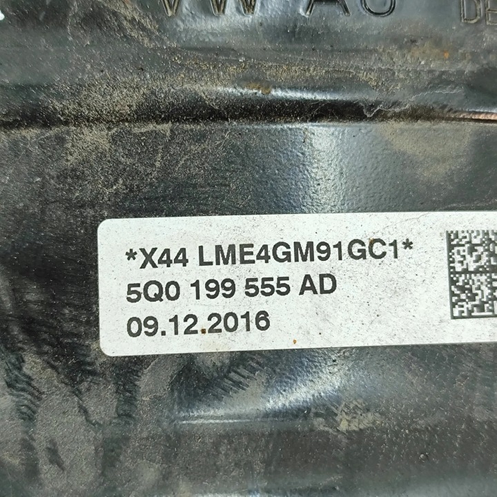 SKODA OE 5Q0199555AD LOZYSKOWANIE MOTEUR