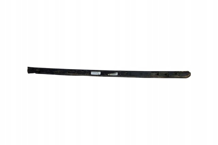 MOULURE ARRIÈRE GAUCHE GARDE-BOUE OPEL ZAFIRA TOURER C (P12) 20808475 2.0L