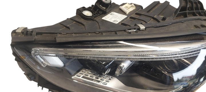 MERCEDES C CLASSE W206 PHARE GAUCHE AVANT GAUCHE AVANT EUROPE DIGITAL A2069065304