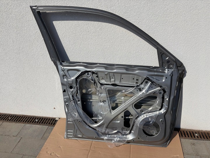 PORTES GAUCHE AVANT GAUCHE SUZUKI VITARA III 3 2015