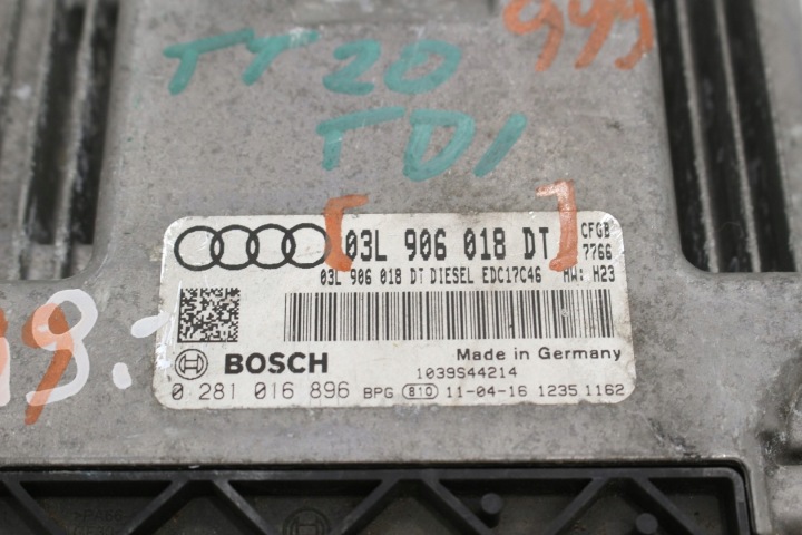 ORDINATEUR CONTRÔLEUR 03L906018DT AUDI VW 2.0 TDI