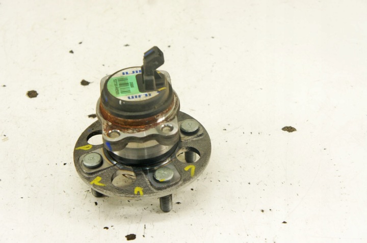 SD269 HYUNDAI I20 III 1.2I MOYEU GAUCHE ARRIÈRE 52730-H8500