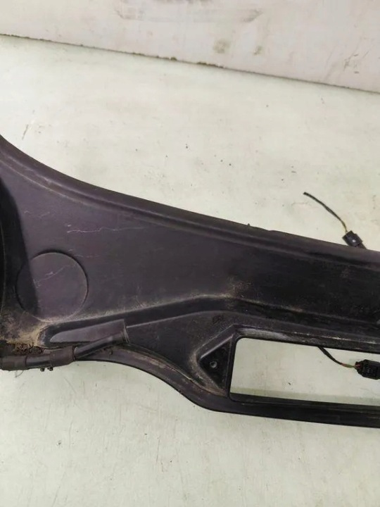 PLASTYK ESSUIE-GLACES AVANT BMW 3 (E90) 6928635 2.0L 120KW 12078771