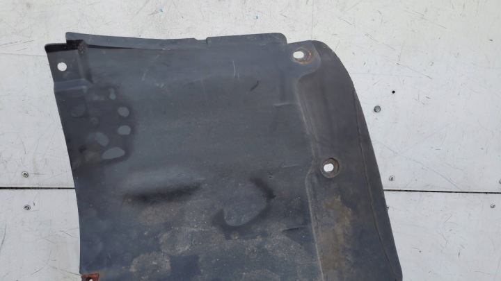 BMW 5 E39 PASSAGE DE ROUE AVANT DROIT AVANT 51717008690